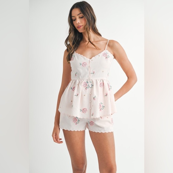 2 Piece Floral Peplum Top and Shorts Embroidered Set